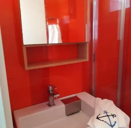 Kythnos - Loutra- House Casa de Férias *