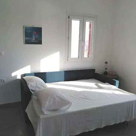 Kythnos - Loutra- House Λουτρά