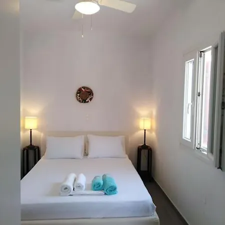 Kythnos - Loutra- House *